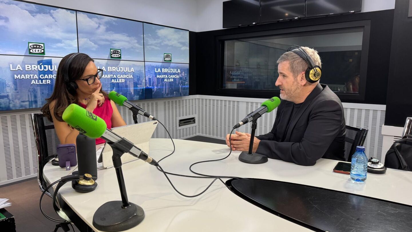 Ignacio Urquizu con Marta Garc&iacute;a Aller