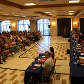 Milagros Tolón encabeza la lista al Congreso y José Manuel Tofiño la del Senado por el PSOE Milagros Tolón encabeza la lista al Congreso y José Manuel Tofiño la del Senado por el PSOE
