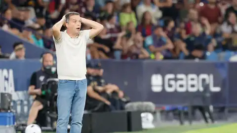 El Levante UD busca en Riazor una victoria que les haga dar un salto en la clasificación para ganar tranquilidad El Levante UD busca en Riazor una victoria que les haga dar un salto en la clasificación para ganar tranquilidad