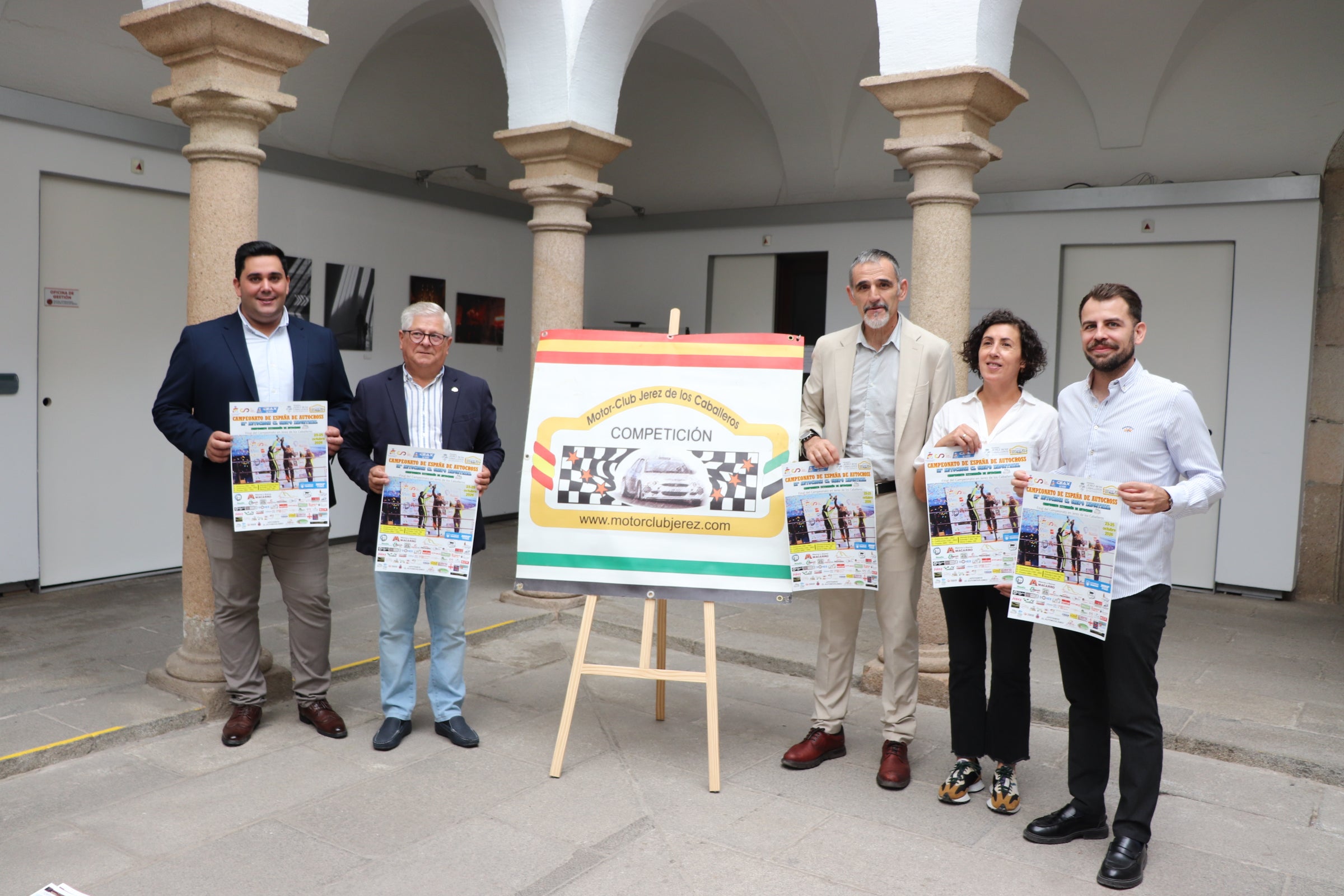 Kini Carrasco destaca el impacto deportivo y económico del Campeonato de España de Autocross de Jerez de los Caballeros Kini Carrasco destaca el impacto deportivo y económico del Campeonato de España de Autocross de Jerez de los Caballeros