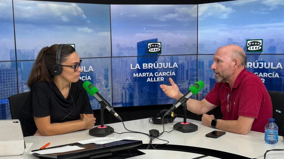 &Oacute;scar Vara junto a Marta Garc&iacute;a Aller