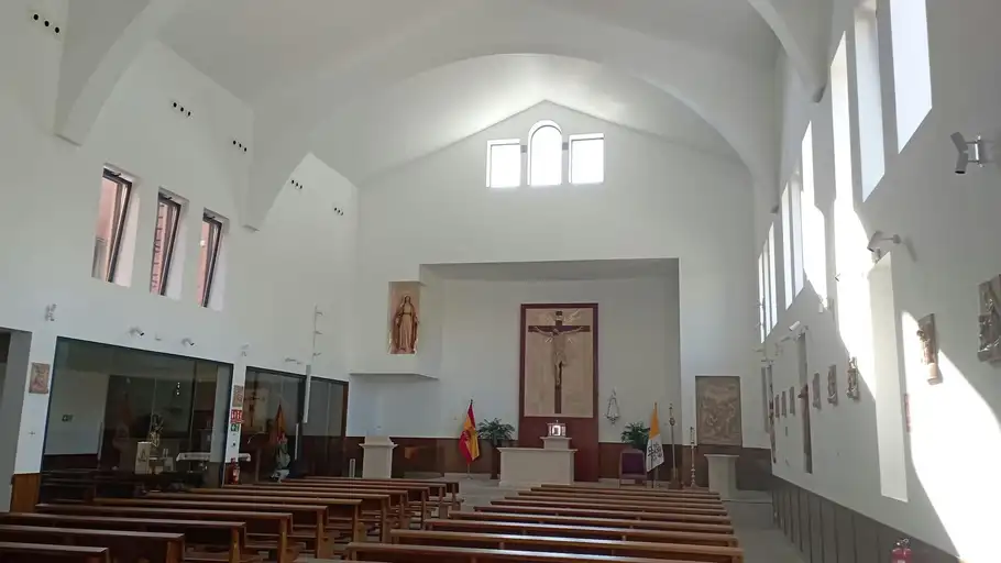 Este domingo quedará consagrada la nueva parroquia de Santa Teresa de Jesús en el barrio complutense de La Garena, el primer templo totalmente accesible de la Diócesis de Alcalá Parroquia de Santa Teresa de Jesús, en el barrio de La Garena de Alcalá de Henares