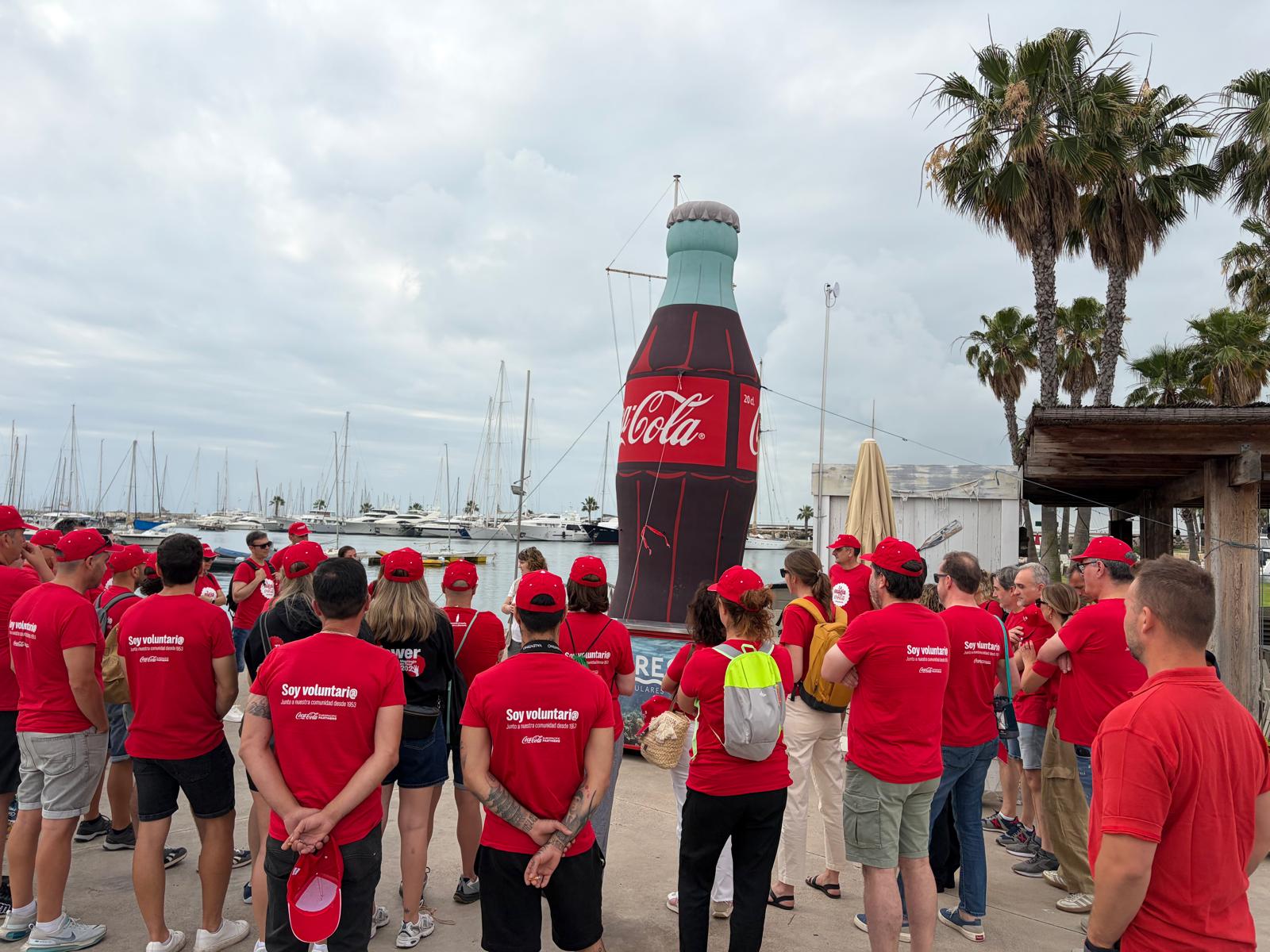 Empleados de Coca-Cola participan en la III Semana del Voluntariado en la Comunidad Valenciana Empleados de Coca-Cola participan en la III Semana del Voluntariado en la Comunidad Valenciana