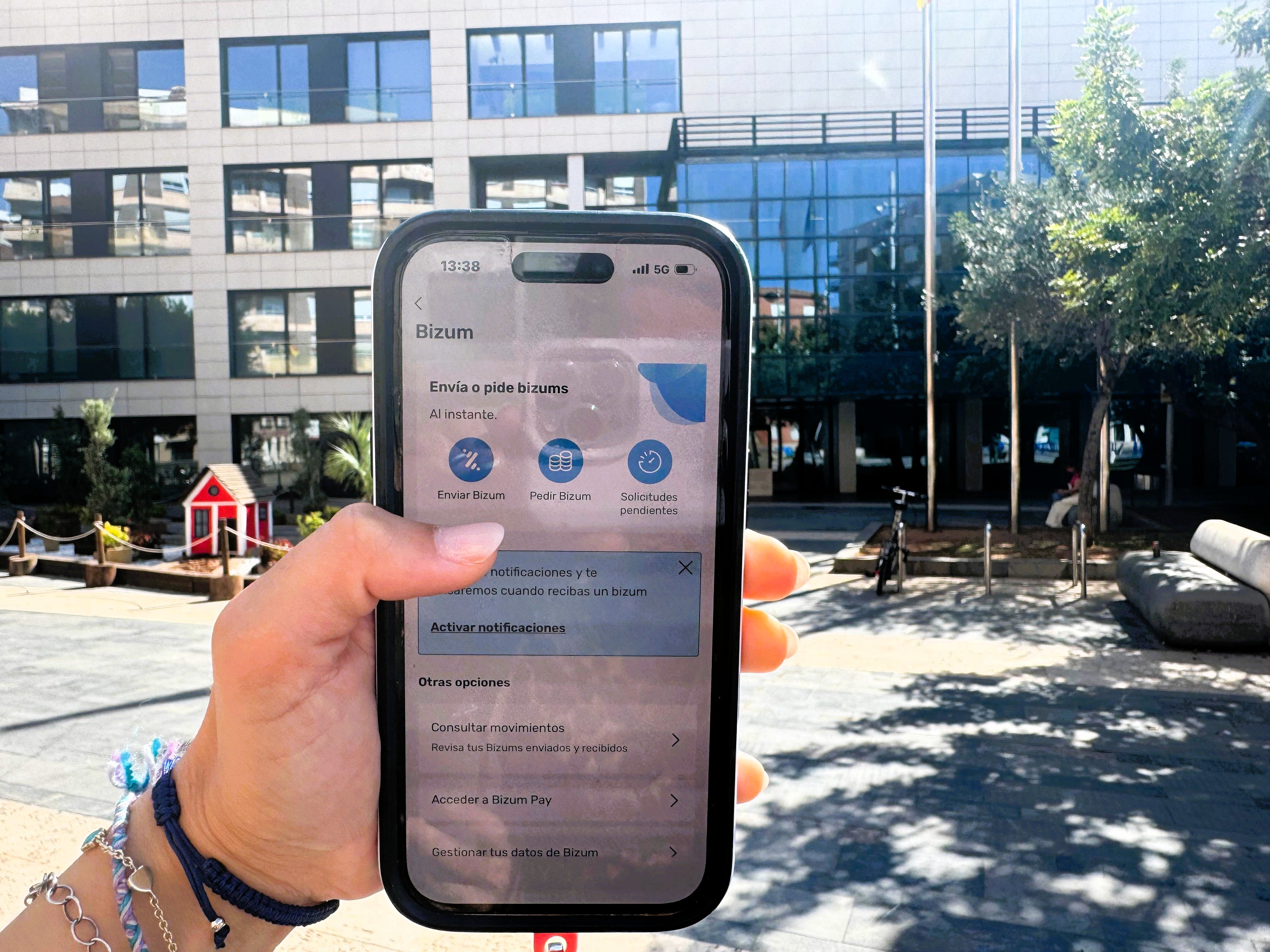 Almassora incorpora Bizum como nueva forma de pago de tributos a través de la sede electrónica. Almassora incorpora Bizum como nueva forma de pago de tributos a través de la sede electrónica.