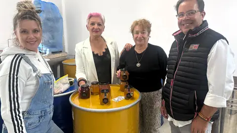 La apicultora guadalajareña Raquel Adalid recibe uno de los Premios Mujeres Rurales 2026 La apicultora guadalajareña Raquel Adalid recibe uno de los Premios Mujeres Rurales 2026