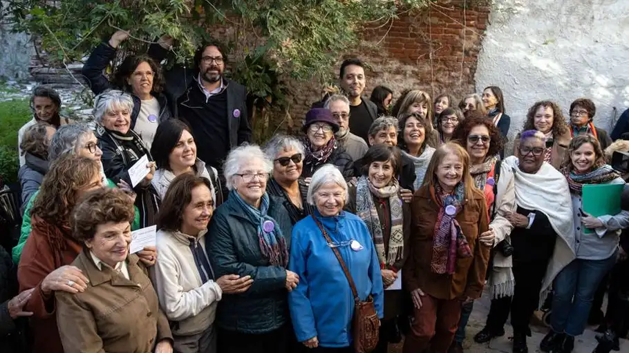 Mujeres con historias Mujeres con historias