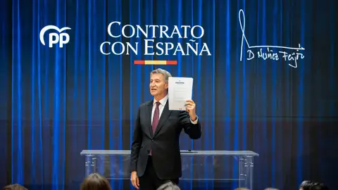 Alberto Núñez Feijóo, en la firma del "contrato con España" Alberto Núñez Feijóo, en la firma del "contrato con España"