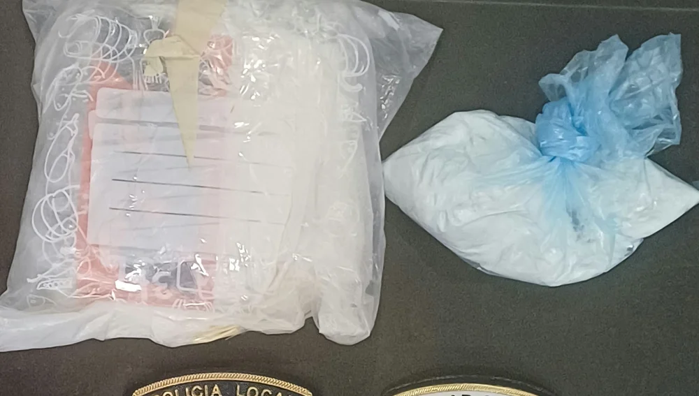 El paquete detectado por la perra Kata El paquete detectado por la perra Kata