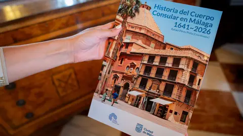 El pasado 3 de septiembre se presentó el libro “Historia del Cuerpo Consular de Málaga 1641-2026” El pasado 3 de septiembre se presentó el libro “Historia del Cuerpo Consular de Málaga 1641-2026”