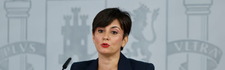 ¿Cree que las ayudas de vivienda deberían ser para todas las Comunidades Autónomas hayan o no aplicado la ley del gobierno?