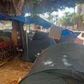 La acampada por la vivienda retirará sus 40 tiendas para continuar las movilizaciones desde los barrios