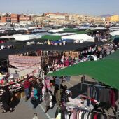 Imagen del Mercadillo de Teulada en plena actividad