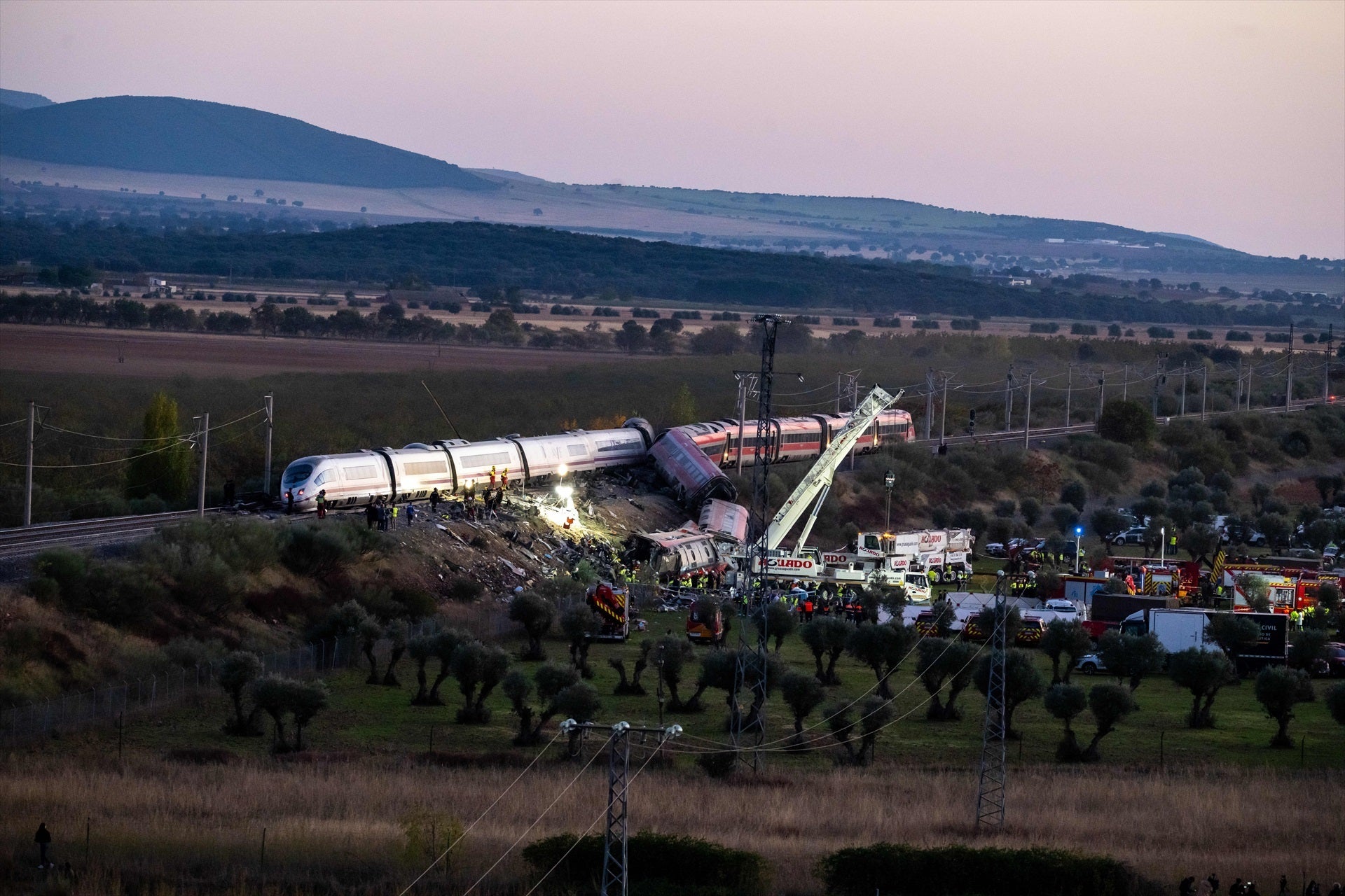 Imagen aérea del accidente de tren de Urda (Toledo) Imagen aérea del accidente de tren de Urda (Toledo)