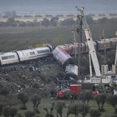 Imagen de las grúas trabajando en el accidente de tren en Urda. Imagen de las grúas trabajando en el accidente de tren en Urda.
