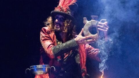 El Brujo de Torrevieja presenta su espect&aacute;culo 'Aquelarre' este fin de semana de Halloween en 'La cueva de Melp&oacute;mene'